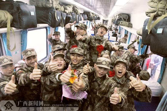 新兵90%主动申请到西藏 千余人奔赴雪域高原(图)