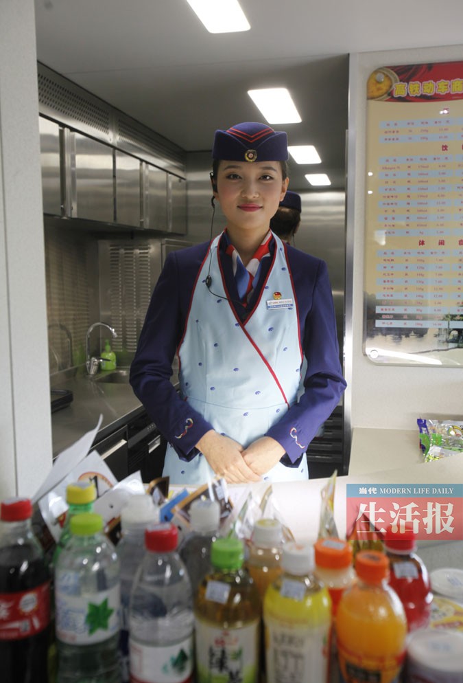 广西动车车票昨日起开售 线上线下多种渠道可购票