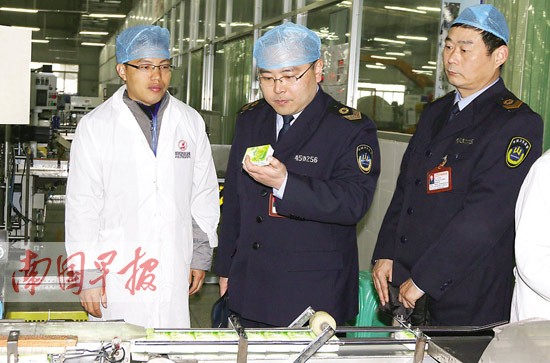 有关部门对南宁纸品生产企业、大型超市进行抽查