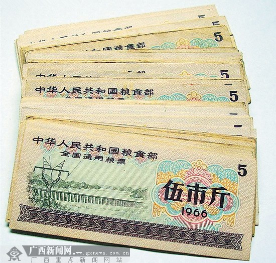 广西民族博物馆展陈年旧物 时代变迁勾出一段记忆