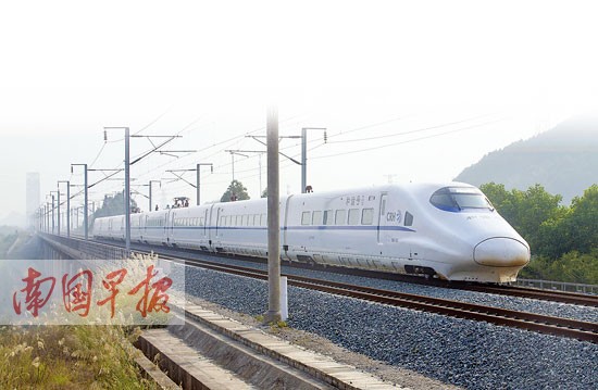 新的列车运行图执行 南宁—深圳增开高速动车(图)