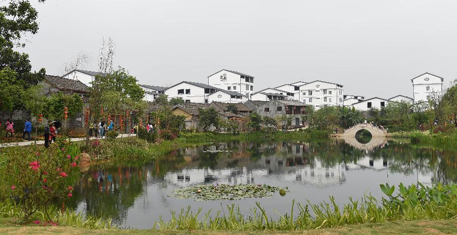 （经济）（1）广西南宁：打造“美丽南方”<a href=&apos;http://search.xinmin.cn/?q=休闲农业&apos; target=&apos;_blank&apos; class=&apos;keywordsSearch&apos;><p align=