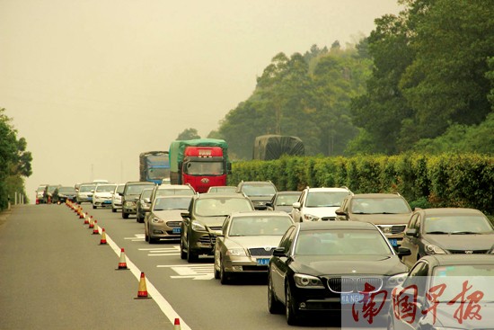 来宾至马山高速将通车 路网完善逐步缓解六景之堵