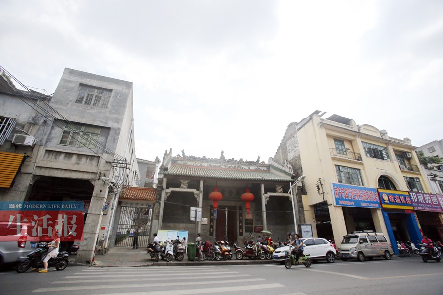 南宁老街老宅渐行渐远 旧城改造能否留下乡愁?