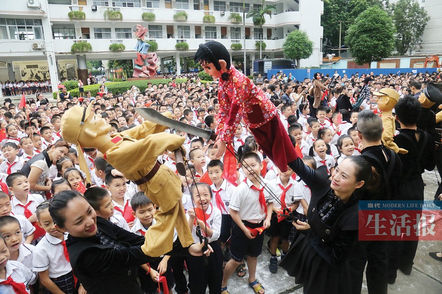 南宁市各中小学迎来开学第一天 开学典礼各具特色