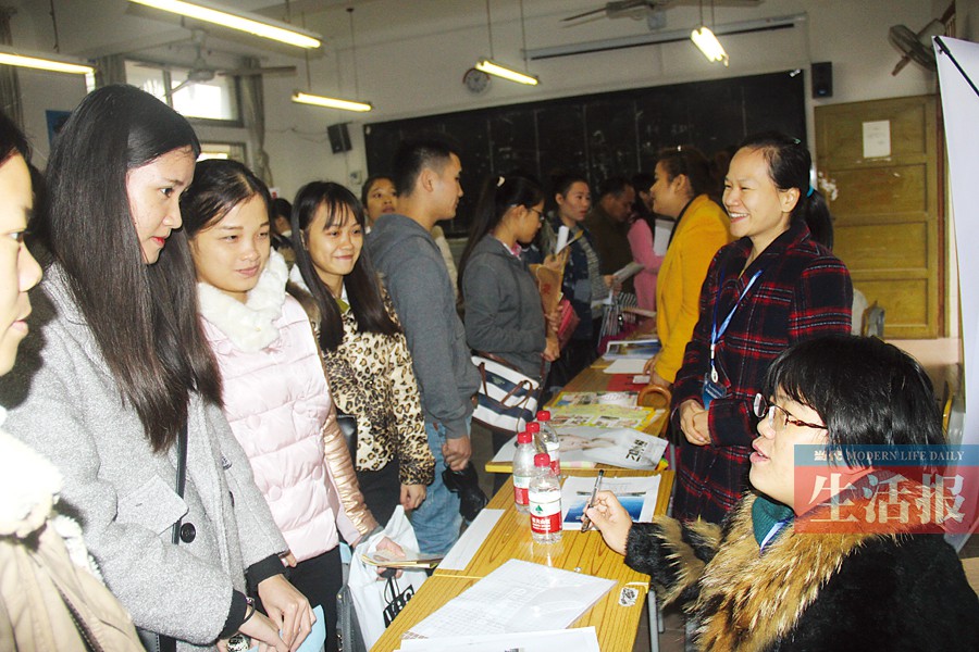 广西幼师双选会就业岗位供不应求 为何签约率低?
